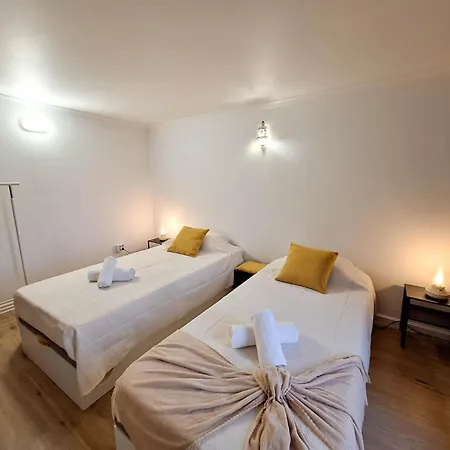 Quinta Do Almanac * Queimada (Azores)